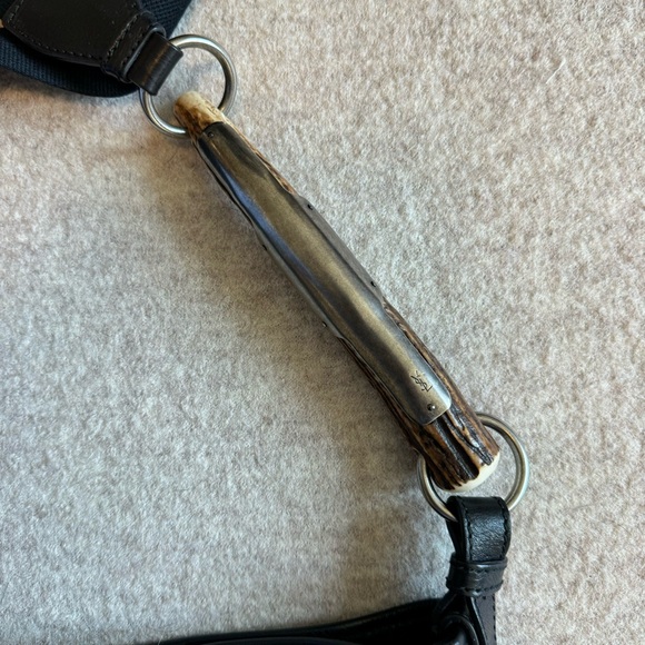 Yves Saint Laurent Mombasa crossbody bag in black - Picture 2 of 9